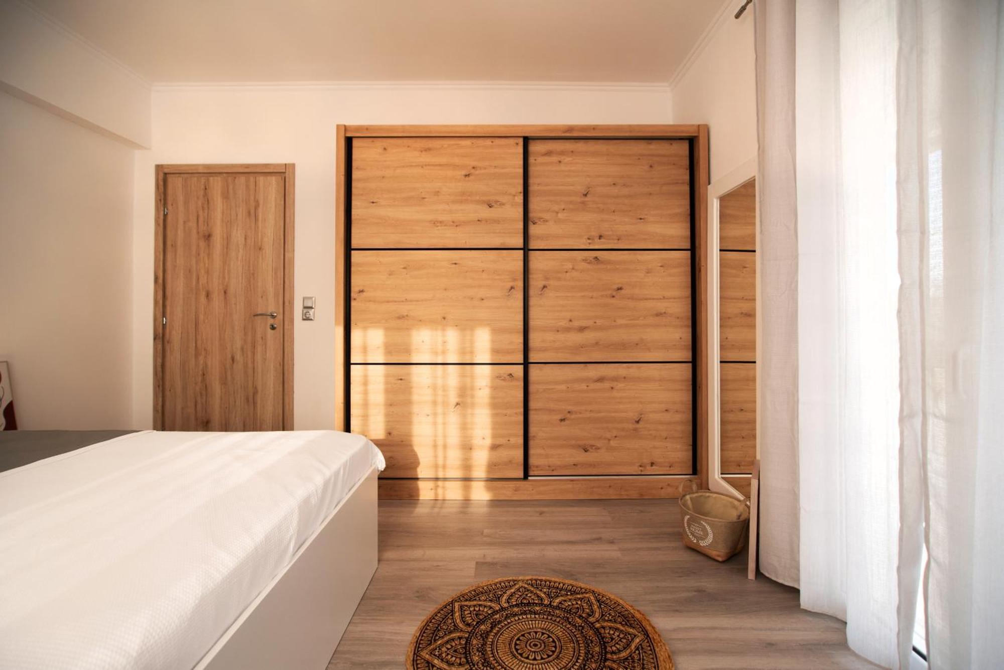 Dimitris House * Perivolion